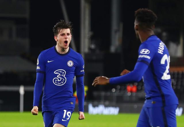 扑克如何塑造判断力（为什么打扑克能提升判断力）